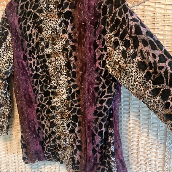 Alberto Makali Animal print Blazer Top - Picture 10 of 14